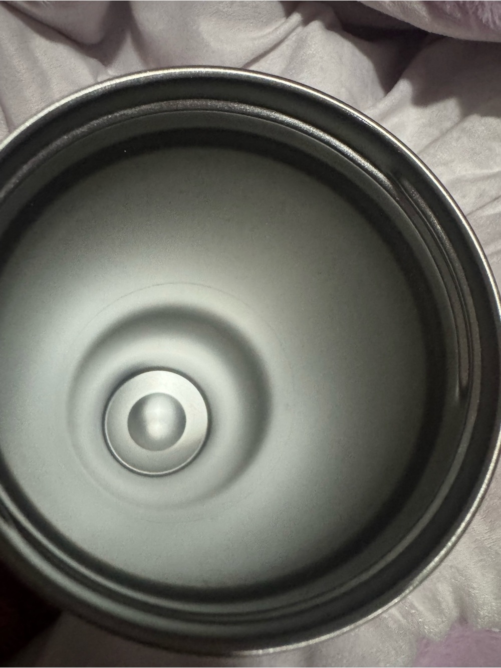 Buc-ee’s Limited Edition 2024 Pink & White Heart Pattern CollectorTravel Tumbler - Picture 5 of 6
